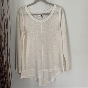 Urban Outfitters Akemi + Kin Top LongSleeve Textured Women’s Medium